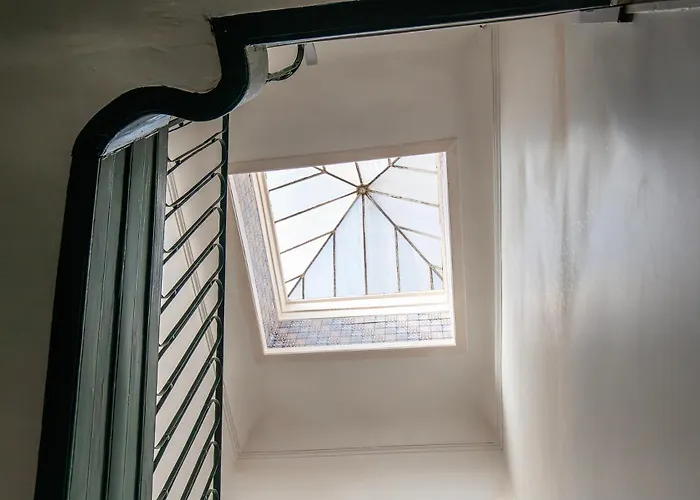 Alfama Santa Apolonia * Lisboa