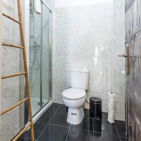 شقة Alfama Santa Apolonia